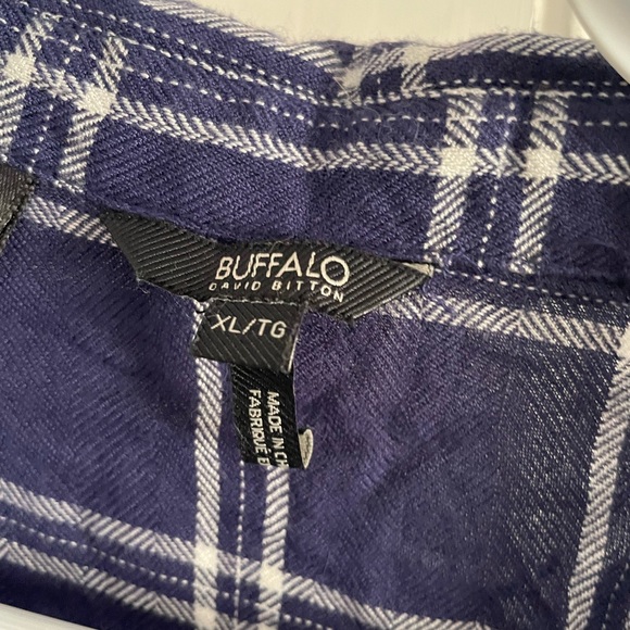 Navy Plaid Cold Shoulder Top - Picture 3 of 3